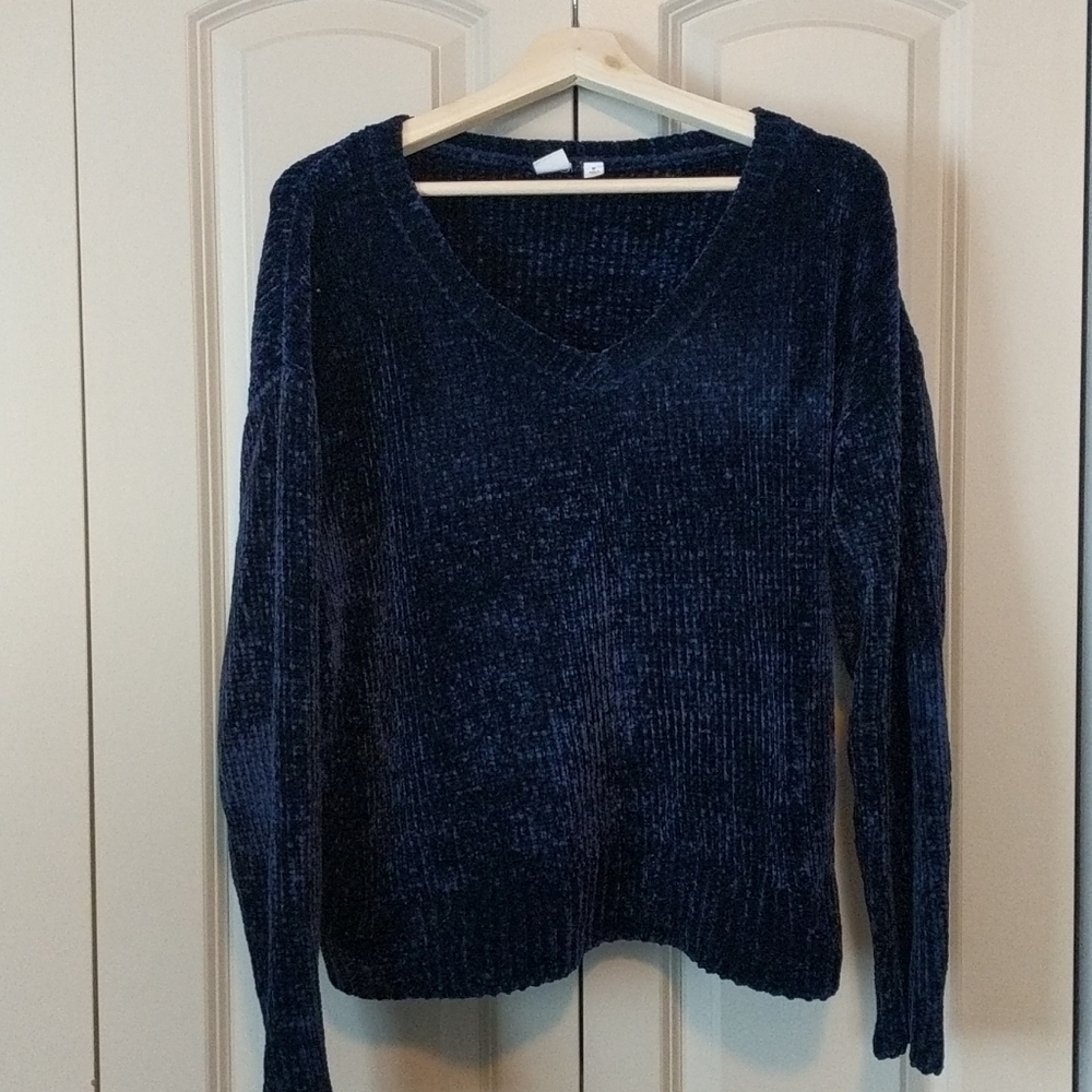 4/$20 Chenille Gap sweater